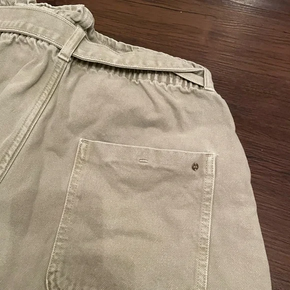 Zara shorts - Picture 3 of 4